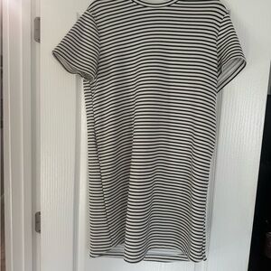 Black & White Striped Short Sleeve Mini Dress